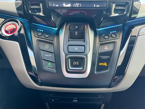 Used 2020 Honda Odyssey Elite image 17