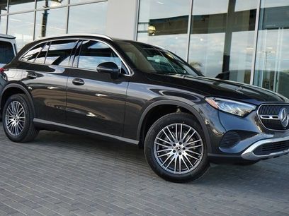 New 2026 Mercedes-Benz GLC 300
