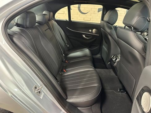 Used 2023 Mercedes-Benz E 350 Sedan image 28