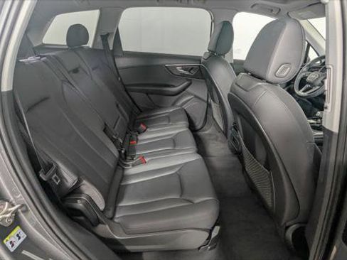 Used 2022 Audi Q7 3.0T Premium image 21