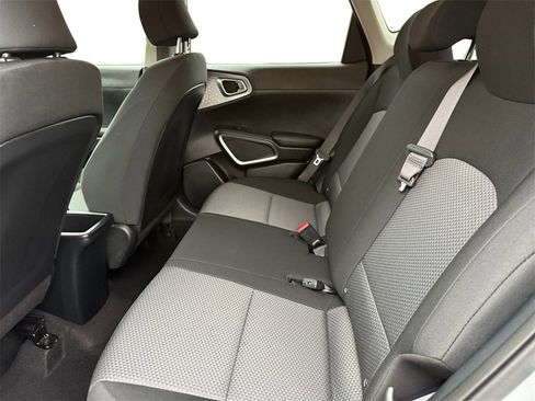 Certified 2021 Kia Soul LX image 14