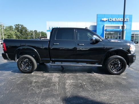 Used 2021 RAM 2500 Laramie w/ Body Color Bumper Group AWD/4WD image 4