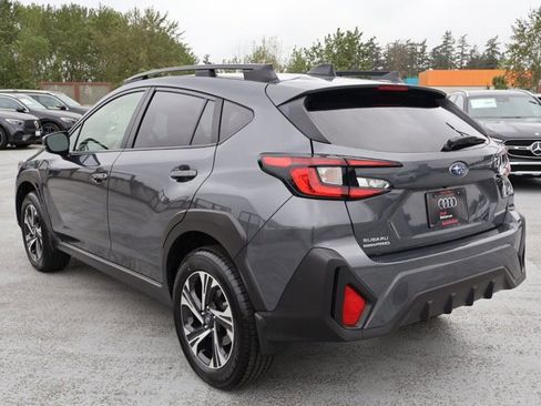 Used 2024 Subaru Crosstrek 2.0i Premium AWD/4WD image 8