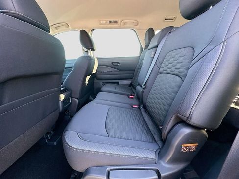 New 2025 Nissan Pathfinder SV w/ Cargo Package image 23