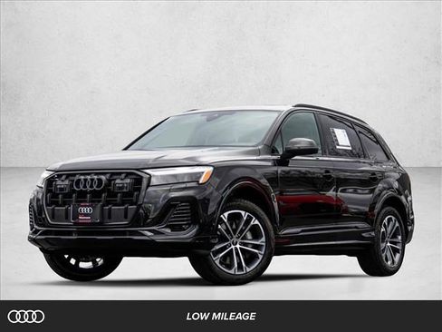 Used 2025 Audi Q7 Premium w/ Convenience Plus Package image 1