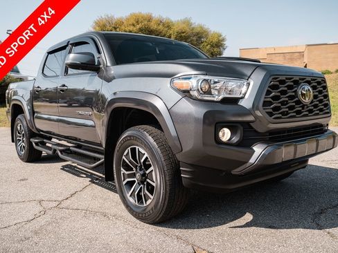 Certified 2023 Toyota Tacoma TRD Sport w/ Advanced Technology Package AWD/4WD image 10