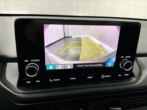 Used 2024 Honda Accord EX image 19