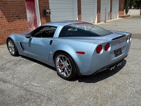 Used 2012 Chevrolet Corvette Z06 w/ 2LZ Preferred Equipment Group image 26