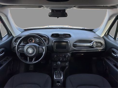 Used 2018 Jeep Renegade Altitude AWD/4WD image 27