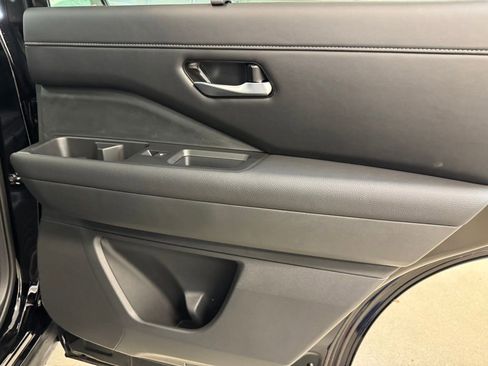 New 2026 Nissan Pathfinder SL AWD/4WD image 27