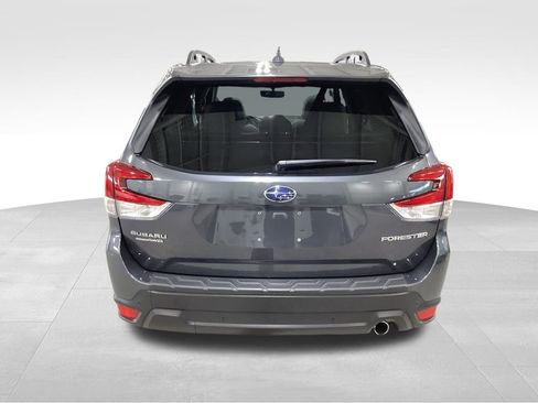 Used 2022 Subaru Forester Limited image 11