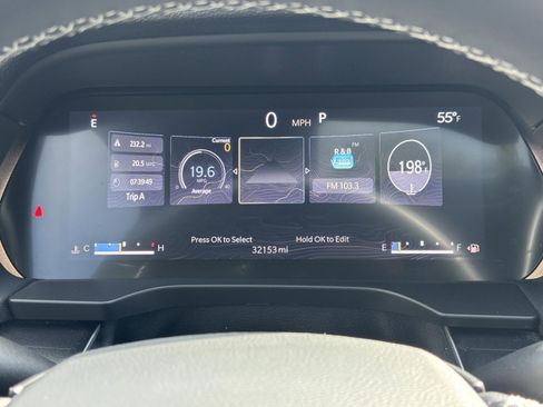 Used 2022 Jeep Grand Cherokee Altitude image 13