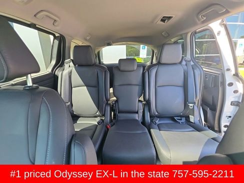 Used 2024 Honda Odyssey EX-L image 17