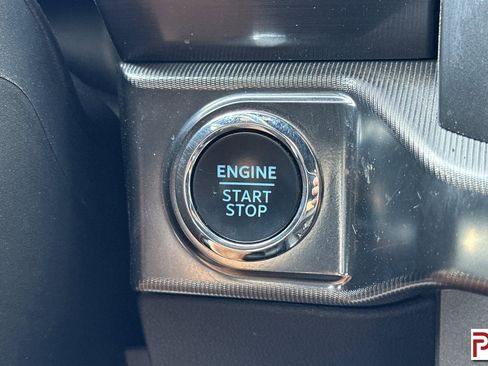 Used 2024 Ford F150 Lariat image 27