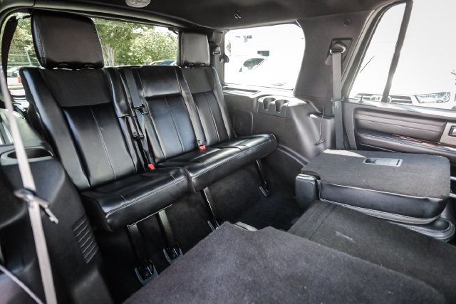 Used 2017 Ford Expedition Platinum AWD/4WD image 62