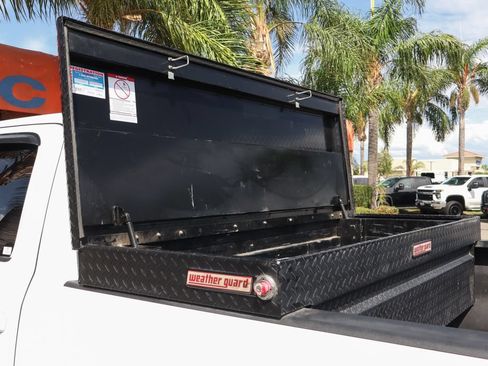 Used 2022 RAM 2500 Big Horn w/ Level A Equipment Group AWD/4WD image 9