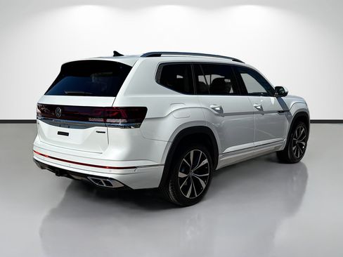 New 2026 Volkswagen Atlas SEL Premium R-Line AWD/4WD image 3