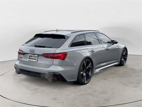 Used 2023 Audi RS 6 w/ Executive Package image 7