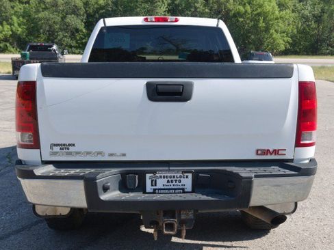 Used 2014 GMC Sierra 2500 SLE AWD/4WD image 4