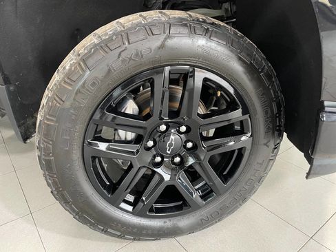 Used 2021 Chevrolet Silverado 1500 Custom Trail Boss w/ Realtree Special Edition image 10