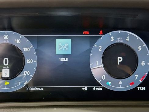 New 2026 Land Rover Range Rover Velar Belgravia AWD/4WD image 12