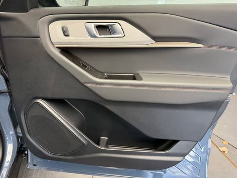 New 2026 Ford Explorer Active w/ Active Comfort Package image 48