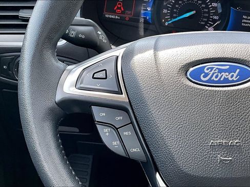 Used 2022 Ford Edge SEL w/ Convenience Package AWD/4WD image 18