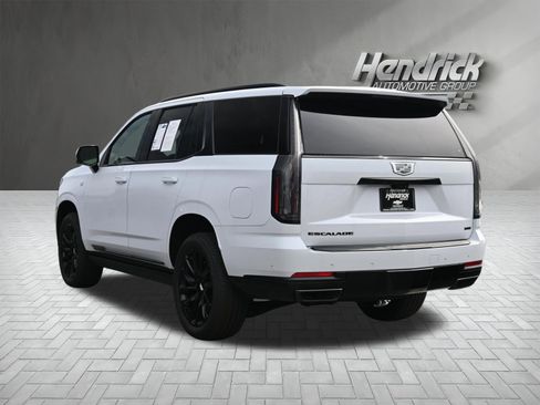 Used 2026 Cadillac Escalade Sport w/ LPO, ONYX Package AWD/4WD image 8