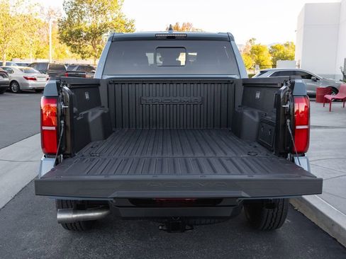 New 2026 Toyota Tacoma TRD Off-Road image 8