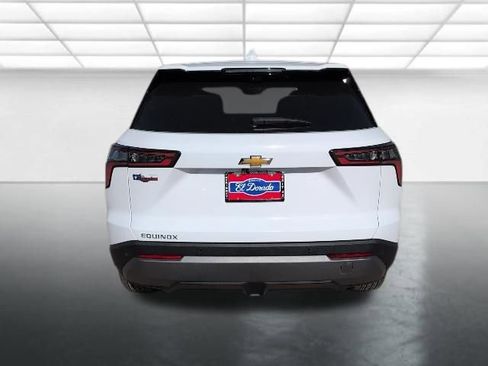 New 2026 Chevrolet Equinox LT w/ Safety and Technology Package FWD image 29