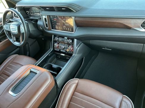 Used 2024 GMC Yukon XL Denali Ultimate image 30