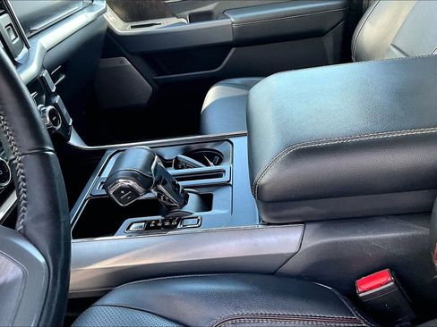 Used 2022 Ford F150 Lariat image 18