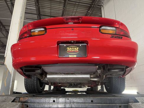 Used 1998 Chevrolet Camaro Z28 w/ Preferred Equipment Group 2 RWD image 46