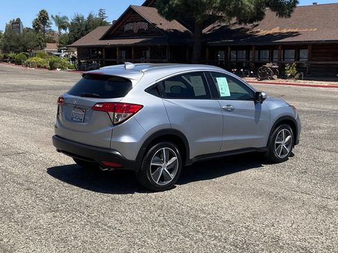 Used 2022 Honda HR-V EX image 6