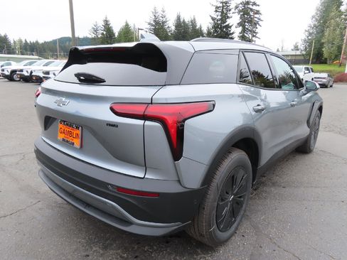 New 2026 Chevrolet Blazer EV LT w/ Super Cruise Package AWD/4WD image 8