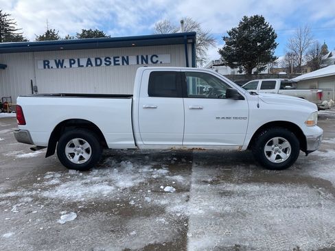 Used 2011 RAM 1500 Classic SLT image 16