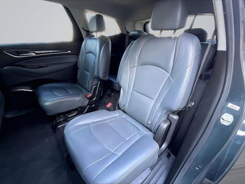 Used 2020 Buick Enclave Essence image 26