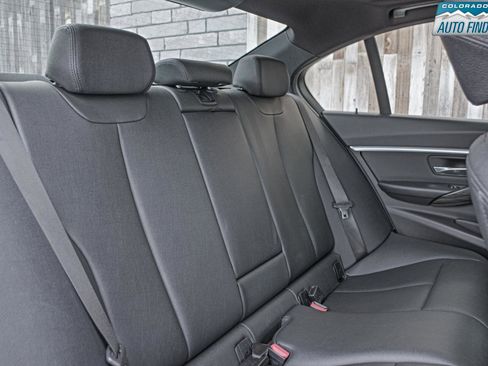 Used 2018 BMW 330i xDrive Sedan AWD/4WD image 23