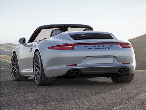 Used 2015 Porsche 911 Cabriolet image 7
