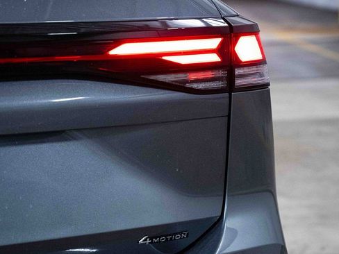 New 2026 Volkswagen Tiguan S image 6