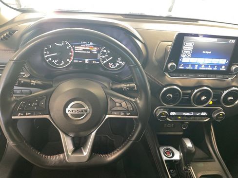 Used 2022 Nissan Sentra SR w/ Midnight Edition image 14