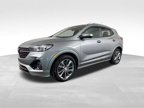 Used 2023 Buick Encore GX Select w/ Experience Buick Package FWD image 2