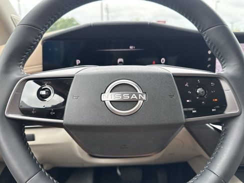 Used 2025 Nissan Murano Platinum w/ Cargo Package AWD/4WD image 24