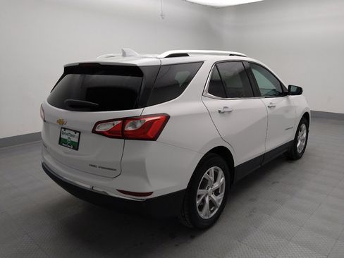 Used 2021 Chevrolet Equinox Premier image 9