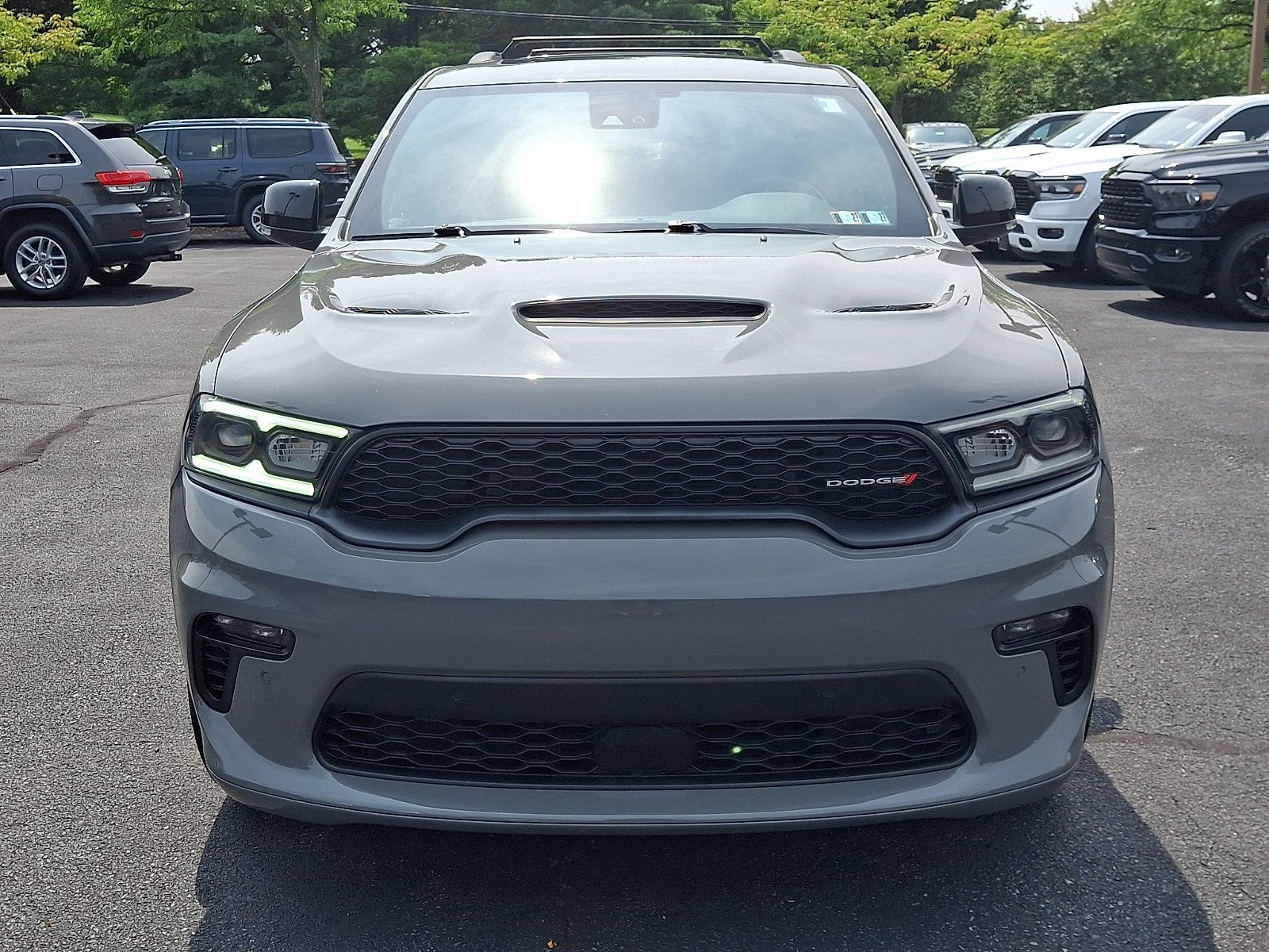 Used 2023 Dodge Durango R/T AWD/4WD image 2
