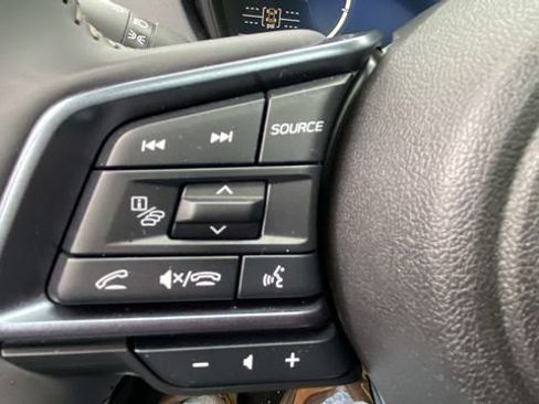 Used 2025 Subaru Forester Limited image 24