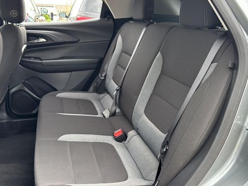 Used 2025 Chevrolet TrailBlazer LT AWD/4WD image 20