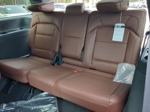 New 2025 Lincoln Navigator Reserve image 23