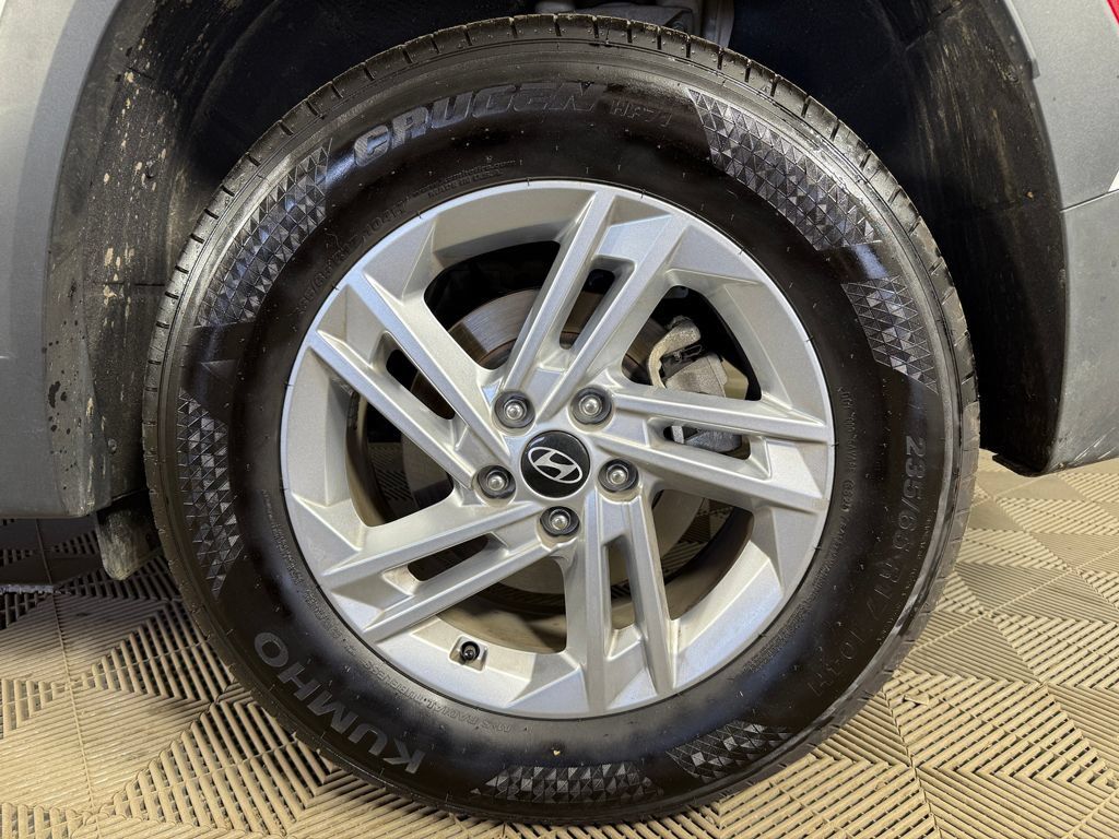 Certified 2026 Hyundai Tucson SE AWD/4WD image 17