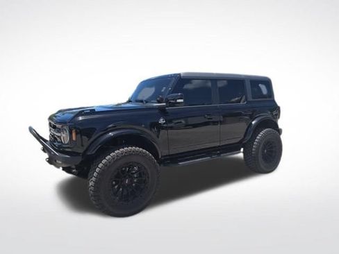 Used 2025 Ford Bronco Outer Banks AWD/4WD image 6
